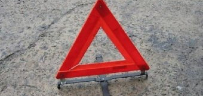 На КАД столкнулись два грузовика: один человек погиб