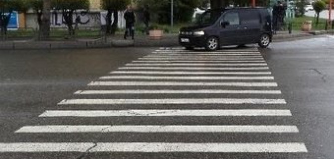 Маршрутка насмерть сбила пешехода под Санкт-Петербургом 