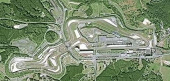 На Нюрбургринге ввели ограничения на время прохождение круга