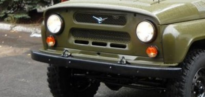 В Петербурге полицейский УАЗ насмерть сбил пенсионерку на пешеходном переходе