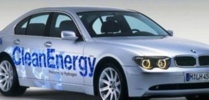 BMW планирует сделать водородную альтернативу электрокарам