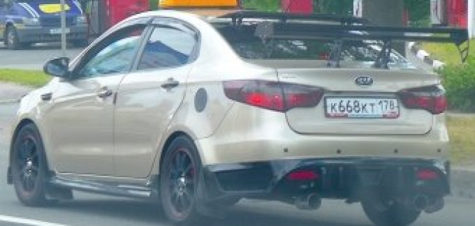 Экстремальные городские такси в Санкт-Петебурге: Kia Rio Sport