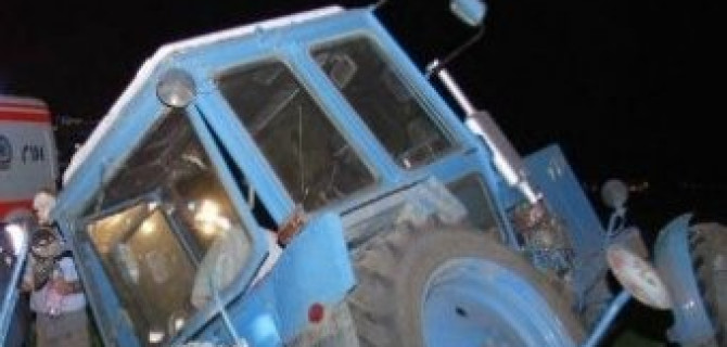 В Ставропольском крае четыре человека пострадали в ДТП с трактором