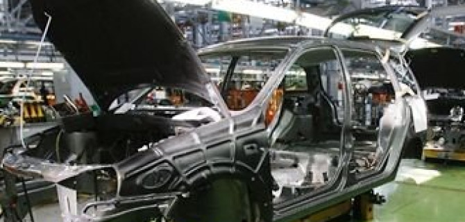 Заводы Hyundai и Ford под Петербургом уходят на летние каникулы