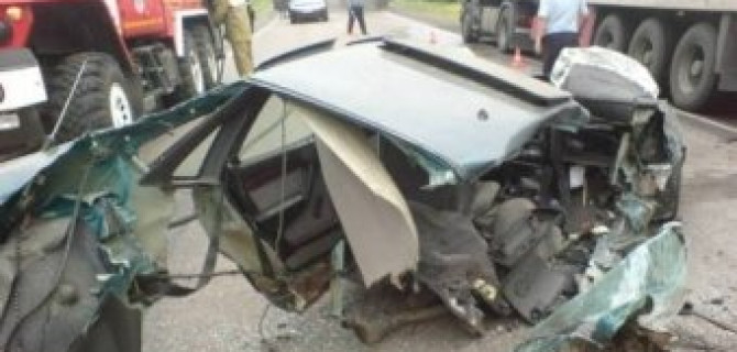 Под Красноярском в массовом ДТП погибли два человека