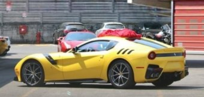   Фотошпионы засняли Ferrari F12berlinetta Speciale