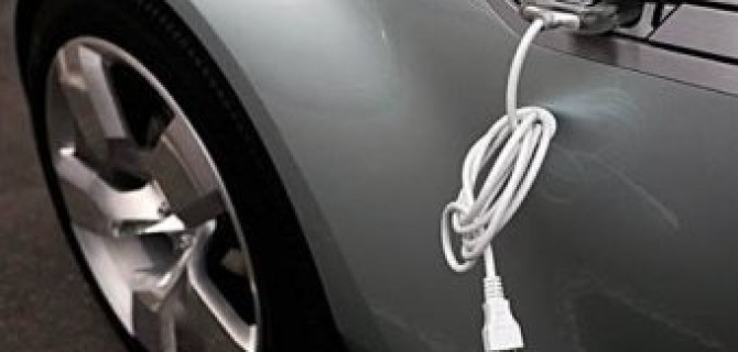 В России за полгода продано меньше полусотни электрокаров