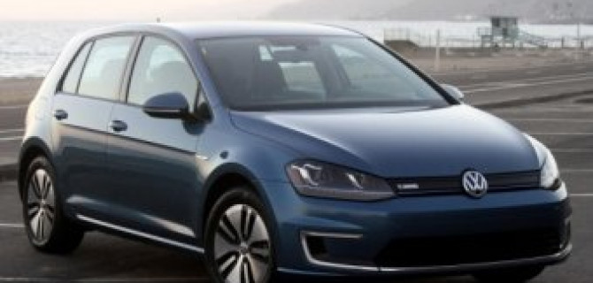 Volkswagen выпускает доступный электромобиль e-Golf SE