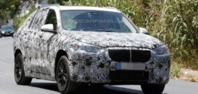 В Европе засняли семиместный гибрид BMW X1 на дорожных тестах