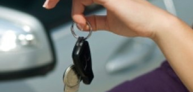 Рынок аренды автомобилей растет за счет машин для праздников