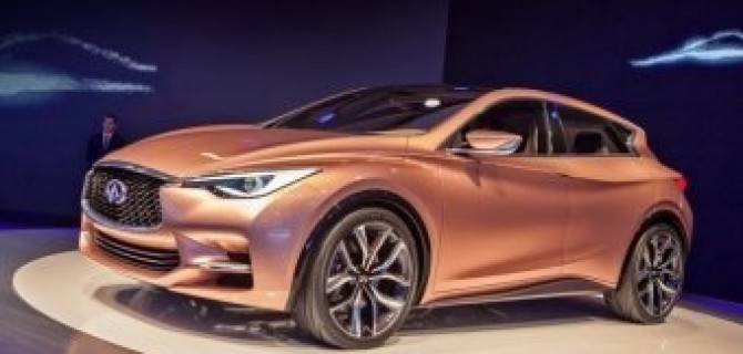 В Сеть выложили фото нового Infiniti Q30