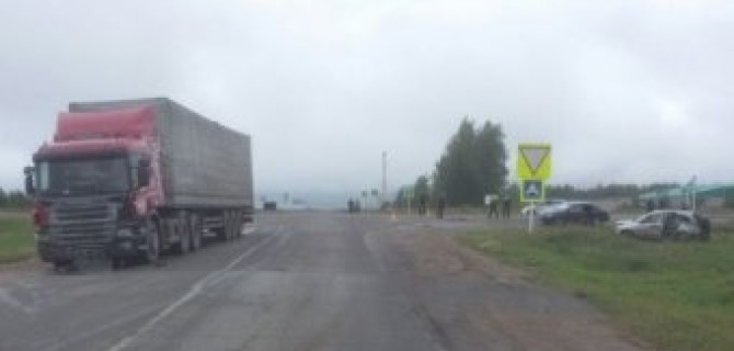 В Татарстане в автоаварии погибли два ребенка