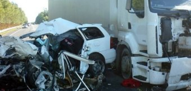 В Ленобласти в ДТП погибла семья с маленьким ребенком