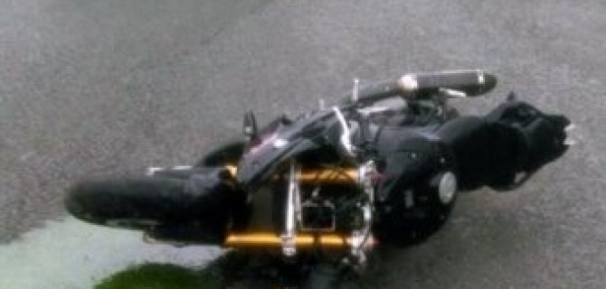 Во Владивостоке на Калинина погиб байкер (видео)