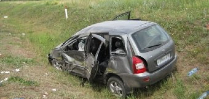 В Ростовской области в ДТП пострадала семья из пяти человек, в том числе трое детей