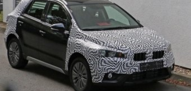 В Сеть выложили шпионские фото интерьера обновленного Suzuki SX4