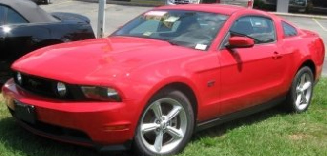Ford Mustang назван самым популярным первым автомобилем у американцев