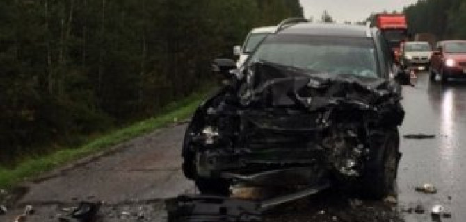 На трассе «Кола» в ДТП погиб человек (фото)