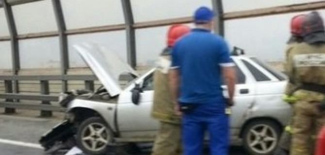 Мужчина умер за рулем на Большом Обуховском мосту 