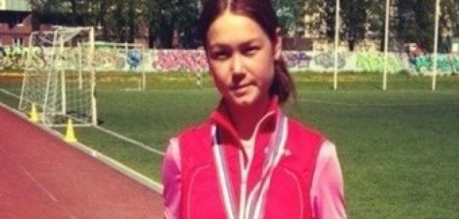 Машина сбила участницу международного легкоатлетического марафона в Петербурге