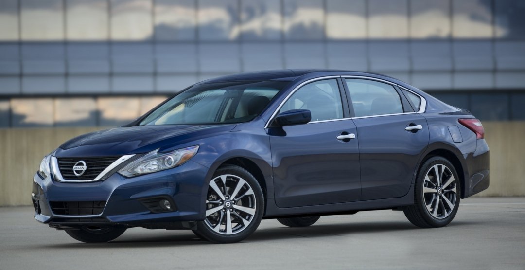 Nissan официально представили новый Altima Nissan Altima 2016 5.jpg