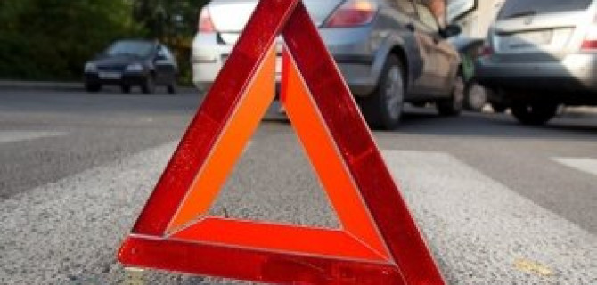 Полицейский на личном автомобиле сбил женщину в Москве