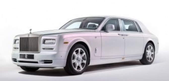 Новое поколение Rolls-Royce Phantom представят в 2016 году