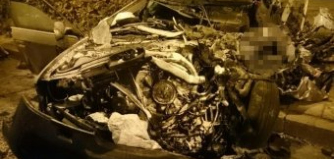 На Портовой улице грузовик «вскрыл» Audi – погиб человек