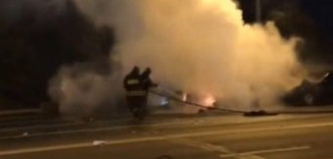 Лобовое столкновение с участием спорт-кара Ferrari  в Москве - есть погибшие. 