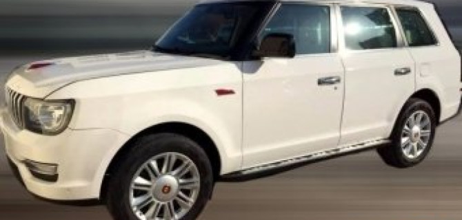 Китайский Range Rover Hongqi LS5 проходит дорожные тесты