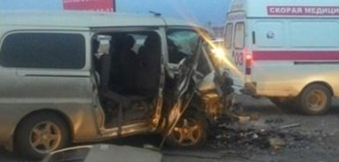 Под Абаканом в ДТП четыре человека погибли и семь пострадали