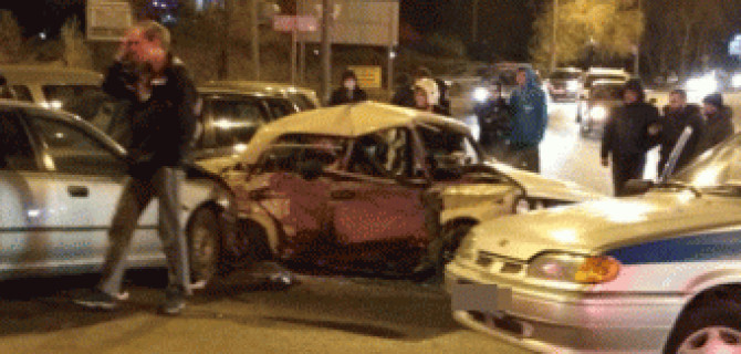 В Воронеже на пересечении Лизюкова и Антонова-Овсеенко в ДТП погибли два человека