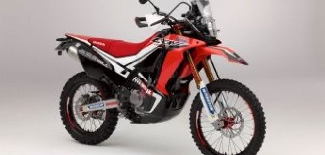 Мотоцикл Honda CRF250 Rally будет запущен в серийное производство