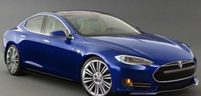 Электромобиль Tesla Model 3 представят в марте 2016 года