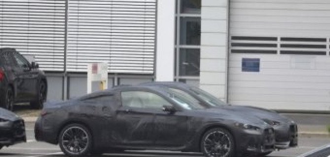 Появились фото нового купе Infiniti Q60