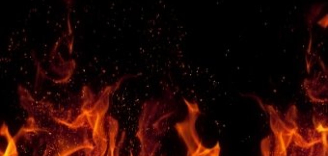 После ДТП в тоннеле на Нахимовском проспекте сгорели два автомобиля