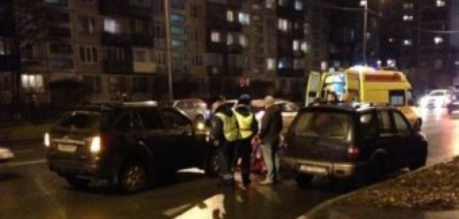 На Бабушкина сбили пешехода