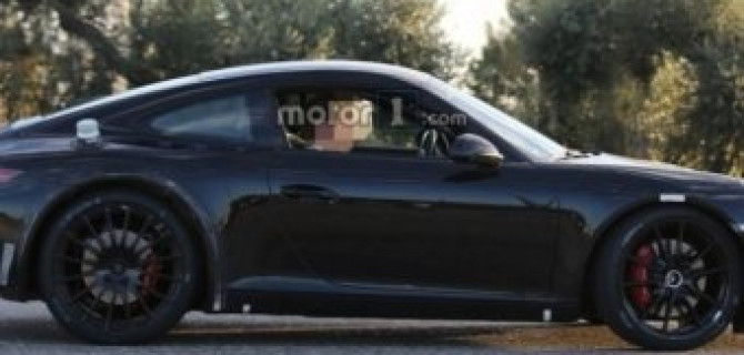 На тесты вывели новый Porsche 911