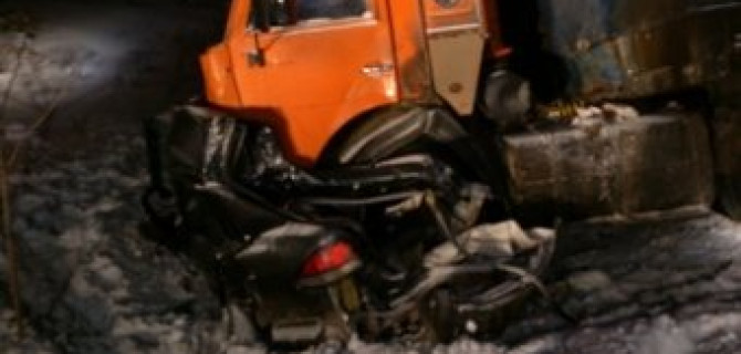 На трассе «Вятка» в Кировской области В ДТП с КАМАЗом погибла семья