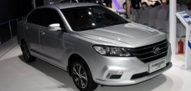 Новое поколение Lifan Solano приедет в Россию в 2016 году