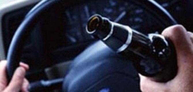 В Петербурге пьяный виновник ДТП попытался скрыться на такси