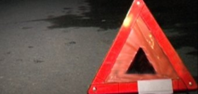 В Москве грузовик насмерть сбил мужчину