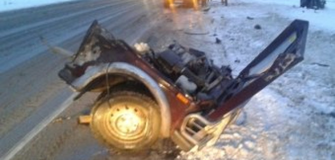 Под Богдановичем на трассе Тюмень - Екатеринбург в ДТП погибли три человека