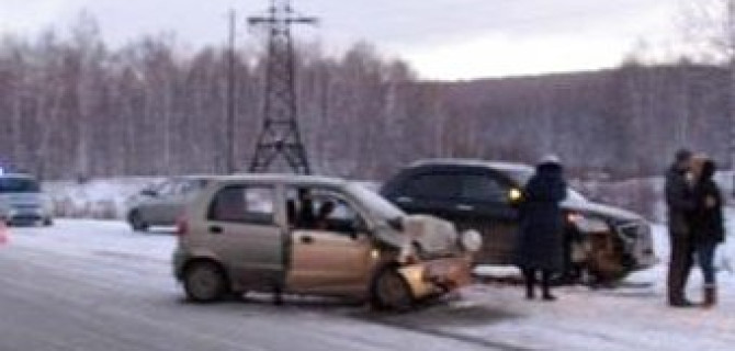 В ДТП в Миассе один человек погиб и пятеро пострадали