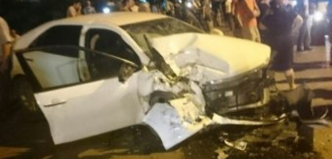 В Махачкале иномарка протаранила «скорую помощь»