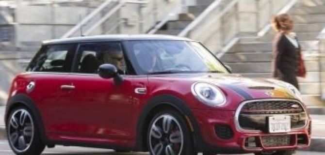 Обновленный MINI Cooper 2015 как городская мечта!