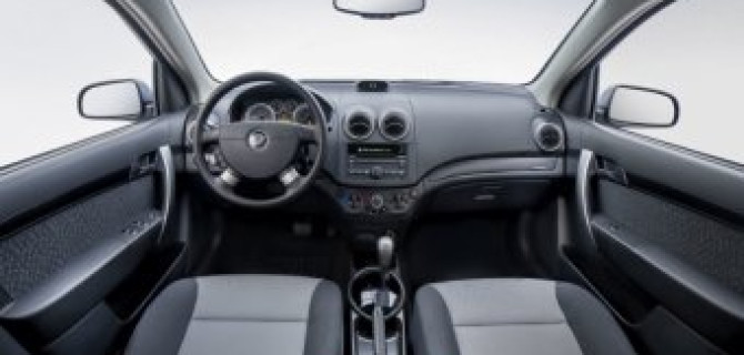 Появились фотографии салона седана Ravon Nexia R3