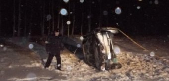 В Башкирии при опрокидывании автомобиля погиб молодой водитель