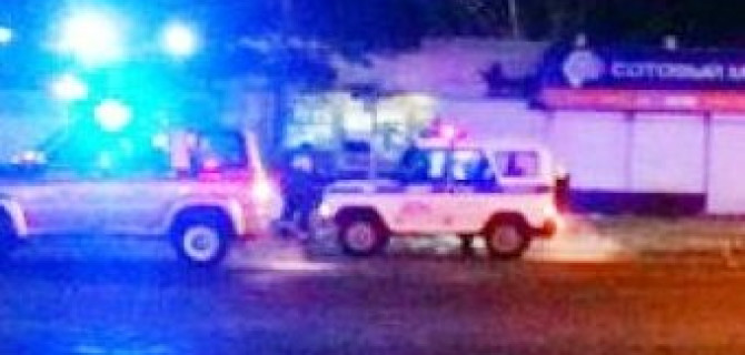 На Камчатке полицейский на служебной машине сбил двух женщин