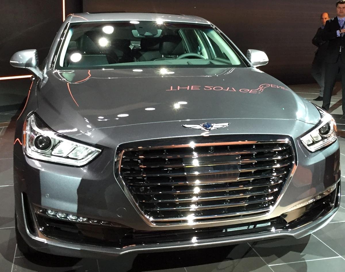 В Детройте презентовали флагманский седан Genesis G90 Genesis G90 2.jpg